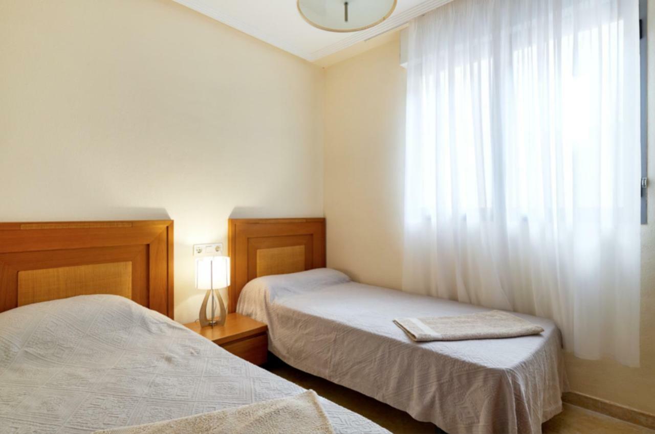 Apartamento Sea Front Callas De Torrevieja Exterior foto
